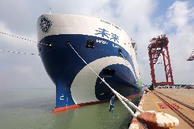 China First Deep-sea Green and Intelligent Technology Test Vessel