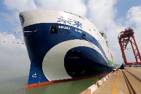 China First Deep-sea Green and Intelligent Technology Test Vessel