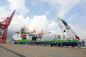 China First Deep-sea Green and Intelligent Technology Test Vessel