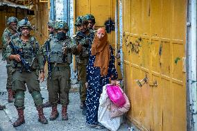 Storming of the Old City of Hebron - West Bank