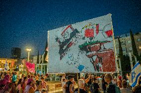 Israelis protest Against the War in Gaza - Tel Aviv