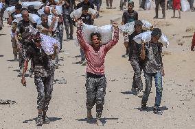 Humanitarian Aid Relief with Beginning of Airdrop Operations - Gaza