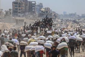 Humanitarian Aid Relief with Beginning of Airdrop Operations - Gaza