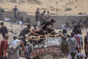 Humanitarian Aid Relief with Beginning of Airdrop Operations - Gaza