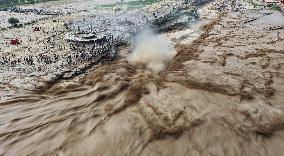 Hukou Waterfall on the Yellow River - Jixian