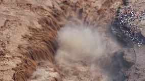 Hukou Waterfall on the Yellow River - Jixian
