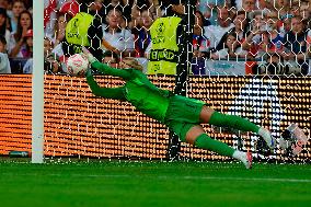 CALCIO - UEFA Campionato Europeo - UEFA Women's EURO 2025 - Final - England vs Spain