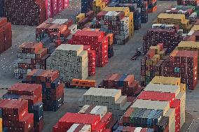 Ports Container Throughput in China Increases in H1 2025