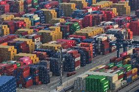 Ports Container Throughput in China Increases in H1 2025
