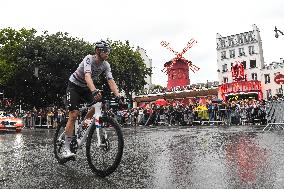 Tour de France 2025 - Moulin Rouge Celebration