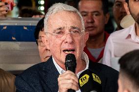 Former Colombian President Uribe Attends Mass the Day Before Trial