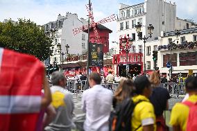 Tour de France 2025 - Moulin Rouge Celebration