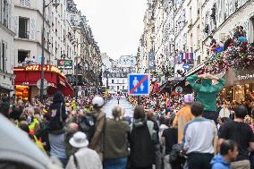 Tour de France 2025 - Moulin Rouge Celebration