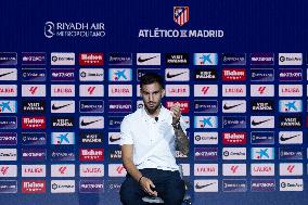 Atletico de Madrid's new player Alex Baena - Madrid