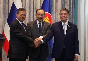 Thailand and Cambodia Agree on Ceasefire