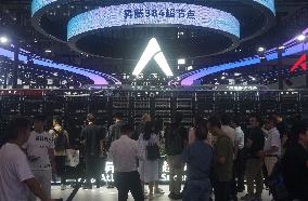 Huawei Ascend CloudMatrix 384