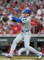 Baseball: Dodgers vs. Reds