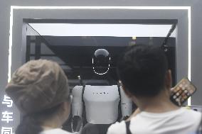 2025 WAIC Tesla Robot Optimus