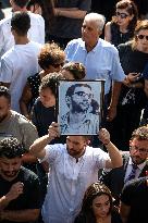 Rare Appearance Of Lebanese Singer Fayrouz At Her Son’s Funeral - Bikfaya