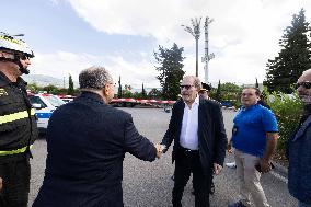 Pompeii Workplace Accident Injures Two in Mobile Basket - Italy