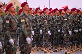 Peshmerga Forces Undergo Command Training - Iraq