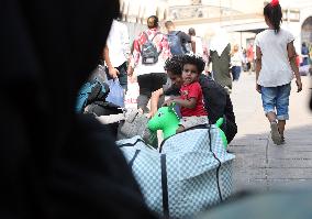 Hundreds of Sudanese Depart Cairo on Train Journey Back Home - Egypt