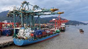 Qingzhou Container Terminal in Fuzhou