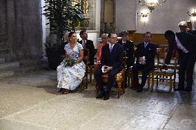 CROWN PRINCESS COUPLE VISBY CATHEDRAL