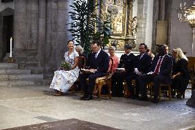 CROWN PRINCESS COUPLE VISBY CATHEDRAL