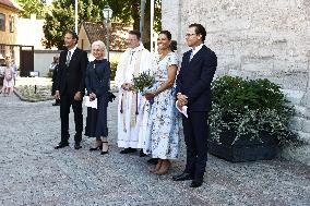 CROWN PRINCESS COUPLE VISBY CATHEDRAL