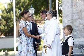 CROWN PRINCESS COUPLE VISBY CATHEDRAL