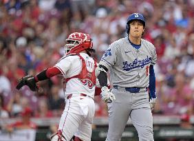 Baseball: Dodgers vs. Reds