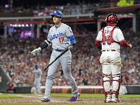 Baseball: Dodgers vs. Reds