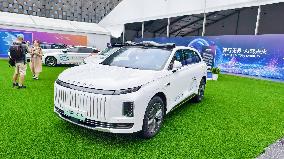 L4-level AI Autonomous Driving Car Experience Event at the 2025 WAIC in Shanghai