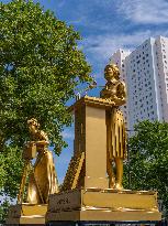 Illustrious Women of the Olympic Games 2024 bd de La Chapelle - Paris