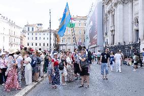 Young Pilgrims Gather at Piazza Navona for 2025 Youth Jubilee - Rome
