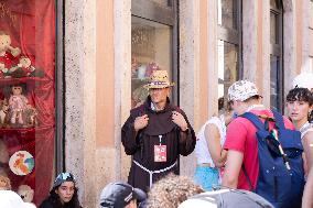 Young Pilgrims Gather at Piazza Navona for 2025 Youth Jubilee - Rome