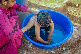 Scorching Heat Torments Displaced Families - Syria