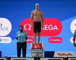Maxime Grousset during the semi final of 100m freestyle - Singapore