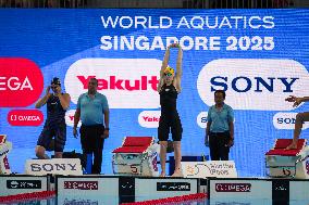 Mollie O'Callaghan At World Aquatics Championships - Singapore
