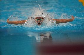 Leon Marchand Breaks 200 Medley Record at Swimming World Championships - Singapore