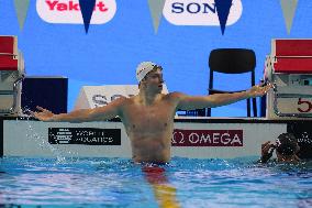 Leon Marchand Breaks 200 Medley Record at Swimming World Championships - Singapore