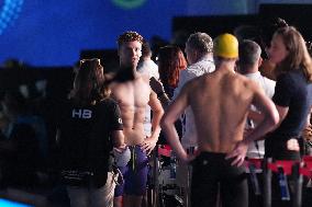 Leon Marchand Breaks 200 Medley Record at Swimming World Championships - Singapore