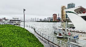 Typhoon Co-may Hit Shanghai