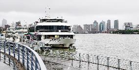Typhoon Co-may Hit Shanghai