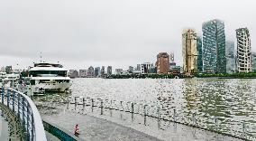 Typhoon Co-may Hit Shanghai