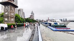 Typhoon Co-may Hit Shanghai