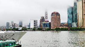 Typhoon Co-may Hit Shanghai