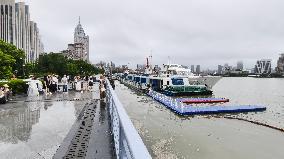 Typhoon Co-may Hit Shanghai