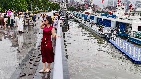 Typhoon Co-may Hit Shanghai